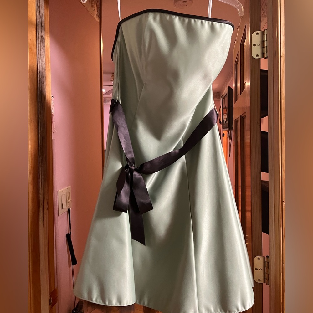 Jessica McClintock short prom dress